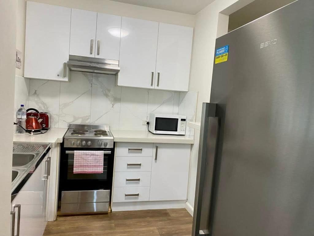 1 Bdrm With Parking, Walk To Beach Melbourne Zewnętrze zdjęcie